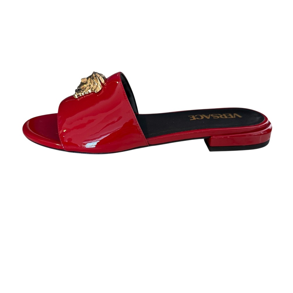 Versace Medusa Biggie Red Patent Leather Flat Slides Sandals Gold Hardware 37 - Picture 3 of 14